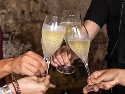 Champagne pour Noël : quelles alternatives ?